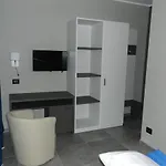 Erasmus فندق 3*