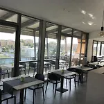 Erasmus 酒店