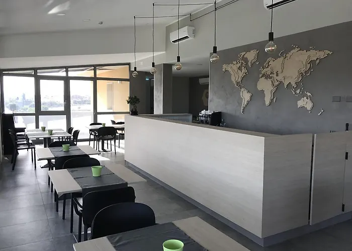 Erasmus 酒店 杰拉