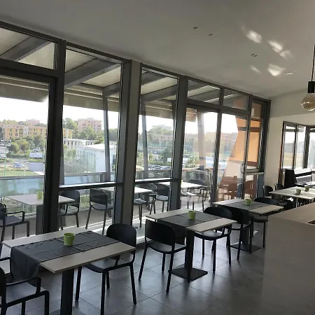 Erasmus Hotel